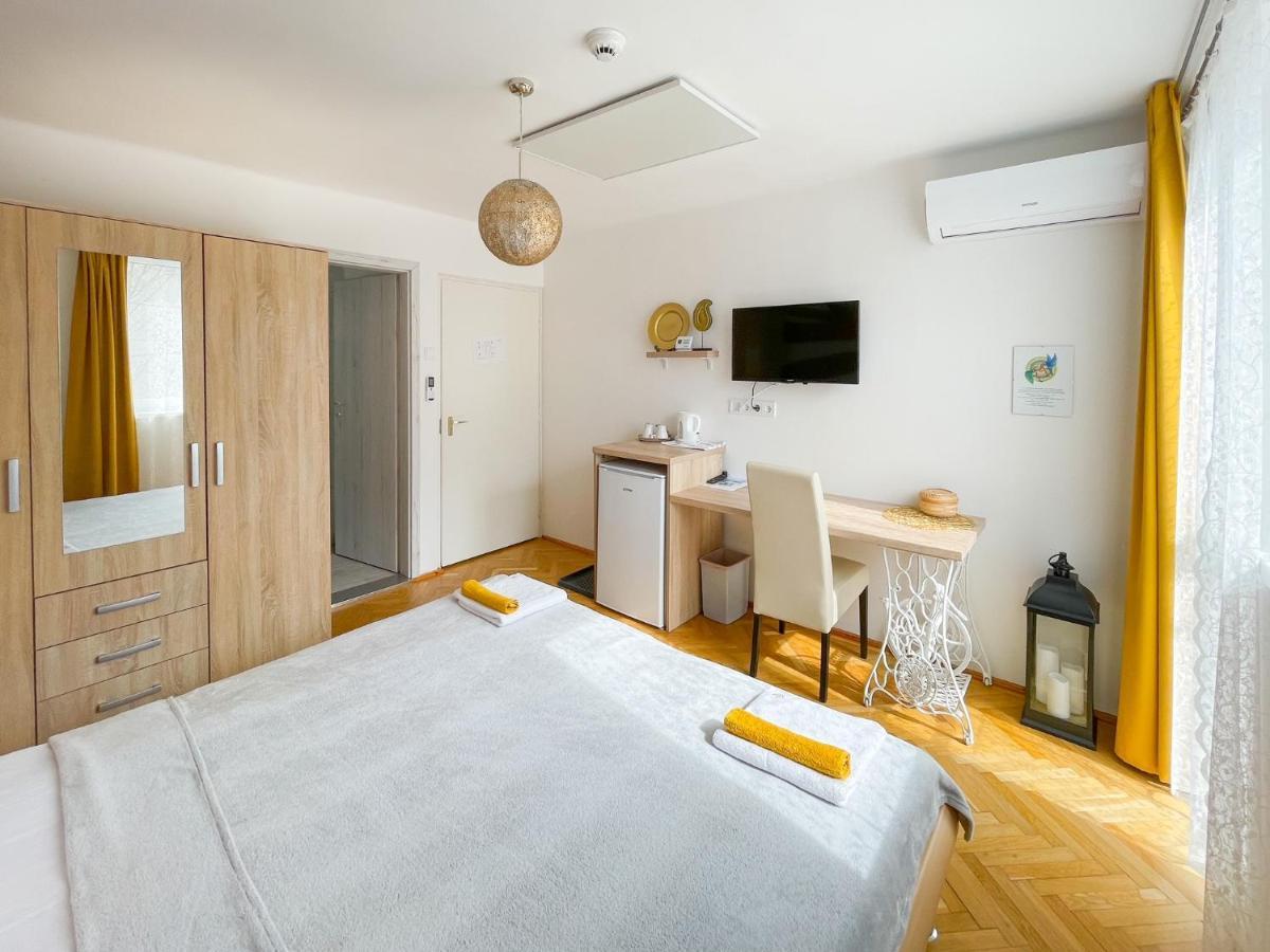 Zen House Bed & Breakfast Hajduszoboszlo Exterior photo